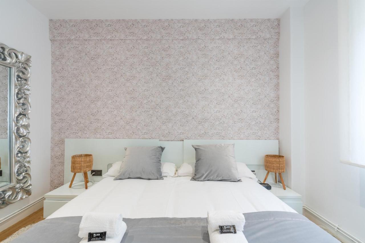 Tiboli Apartment By People Rentals Bilbao Exterior foto